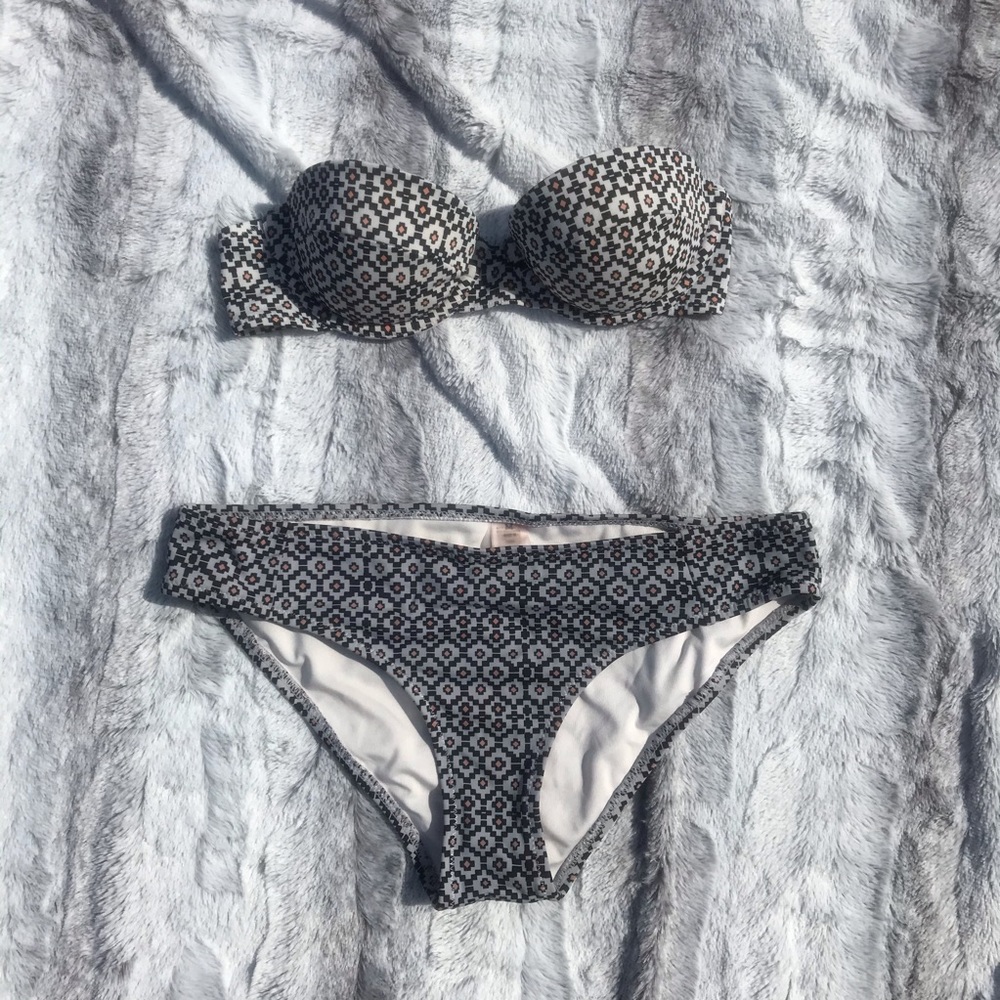 Urban outfitters patterned bikini